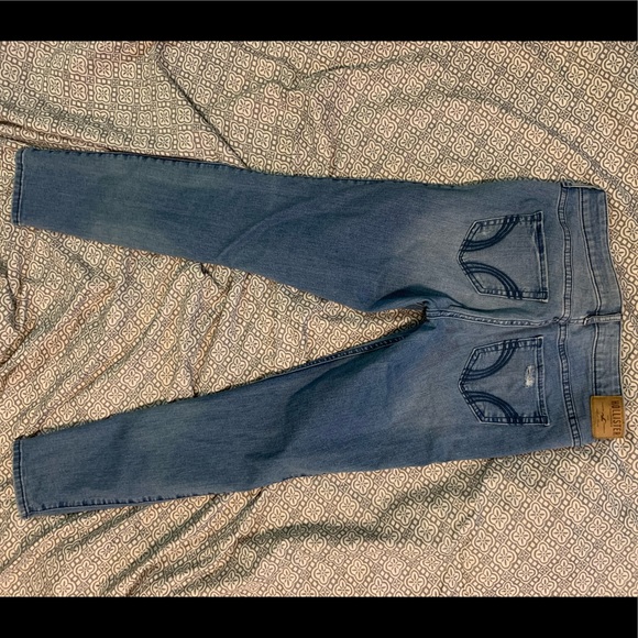 Hollister Stretch Super Skinny Light Jean - Picture 3 of 3